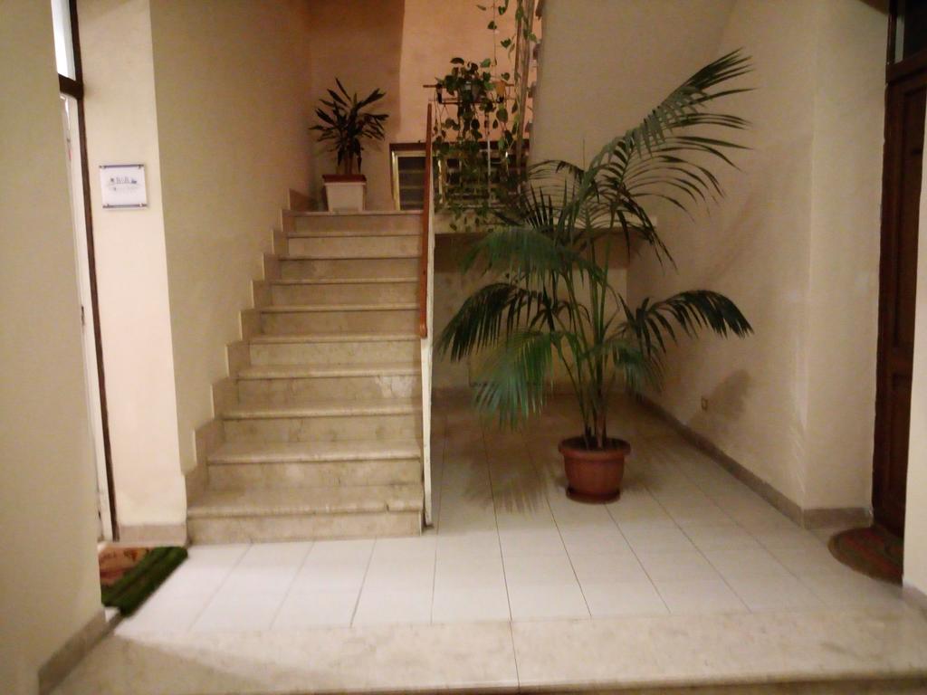 Bed and Breakfast L'Oasi Del Porto Trapani Exterior foto